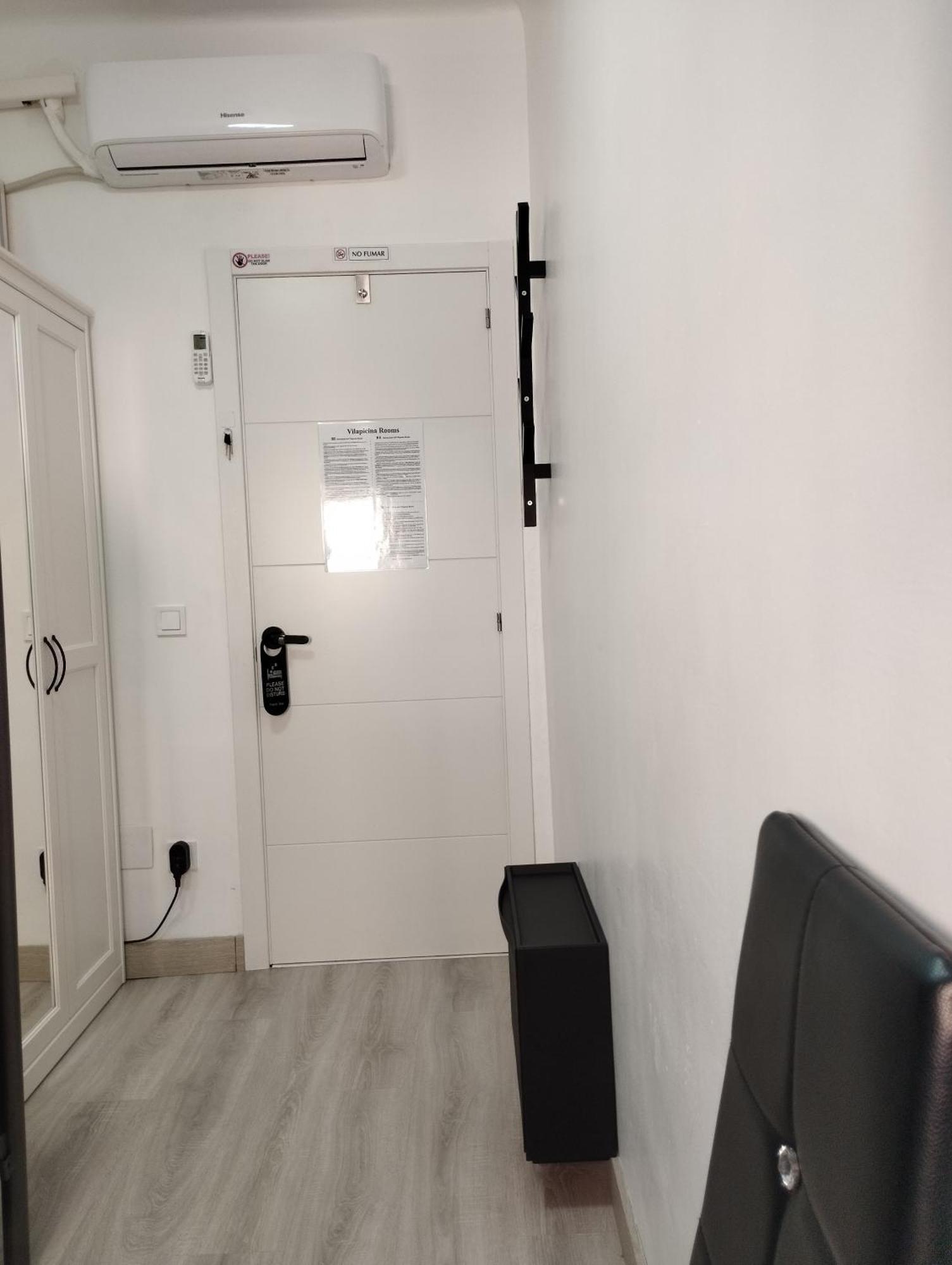 Vilapicina Hostal Барселона Экстерьер фото